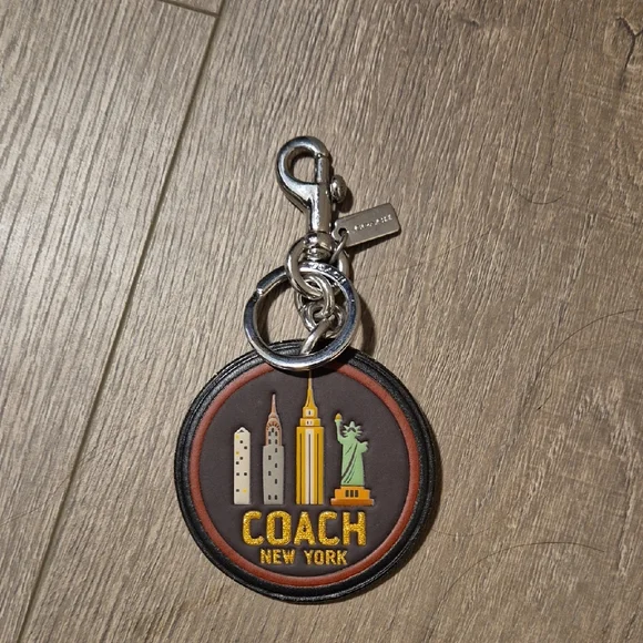 Coach Multicolor New York Keychain - Picture 1 of 2